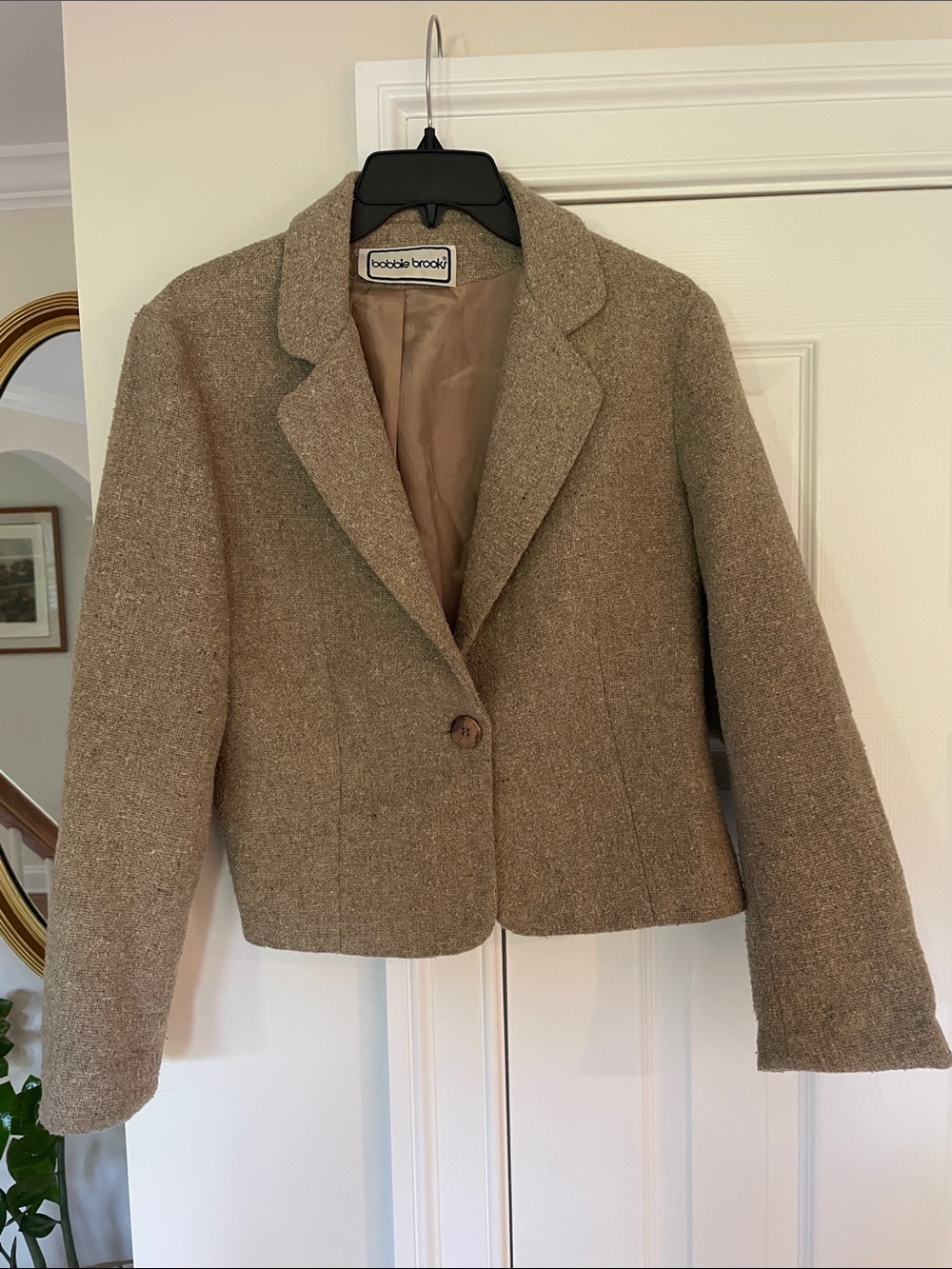 Bobbie Brooks Taupe Cropped Tweed Blazer
